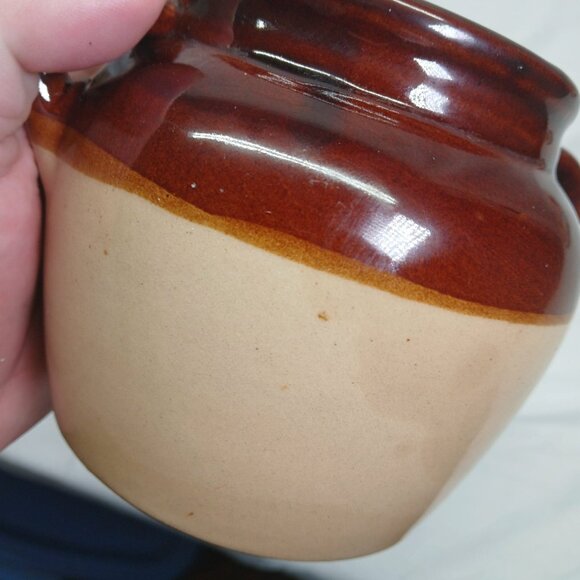 Vintage Bean Pot - Picture 14 of 16